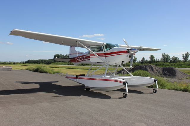 Cessna Skywagon (C-GDAC) - C-GDAC Cessna 185 Skywagon en préparation pour un vol à laéroport de Joliette CSG3 QC. le 12-08-2018