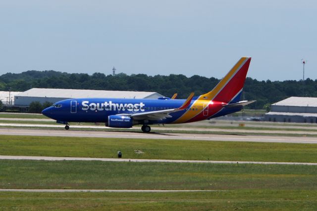 Boeing 737-700 (N7709A)