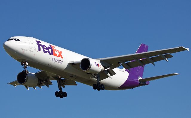 Airbus A300F4-200 (N653FE) - Delivered new to FedEx in 1994 (view in "full" for highest image quality)