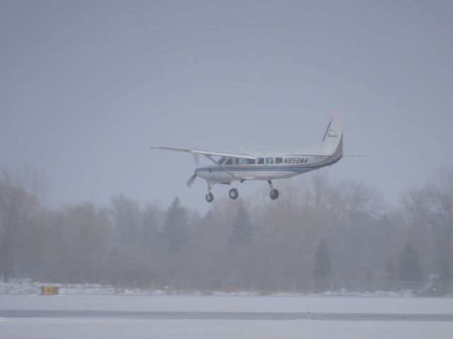 Cessna Caravan (N858MA)