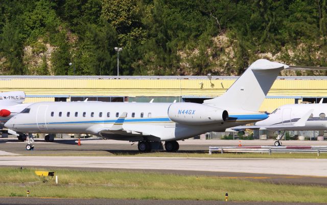 Bombardier Global Express (N44GX)