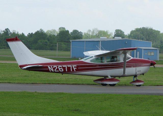 Cessna Skyhawk (N2677F) - At the Shreveport Downtown airport.