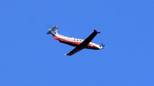 Pilatus PC-12 (C-FUAM) - C-FUAM Pilatus PC-12 en vol au dessus de Lavaltrie QC. le 01-06-2021 à 16:48