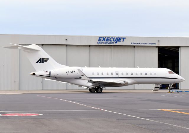 Bombardier Global Express (VH-OFX)