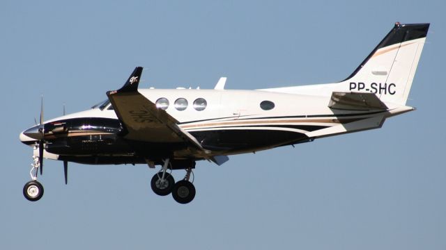 Beechcraft King Air 90 (PP-SHC)