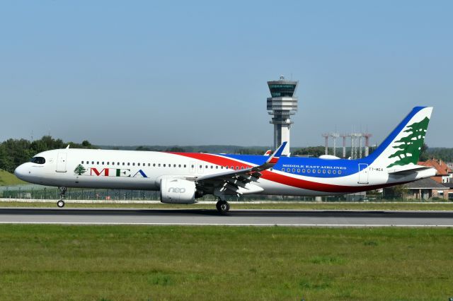 Airbus A321neo (T7-ME4)
