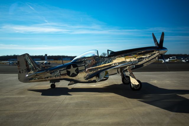 North American P-51 Mustang (N151AM)