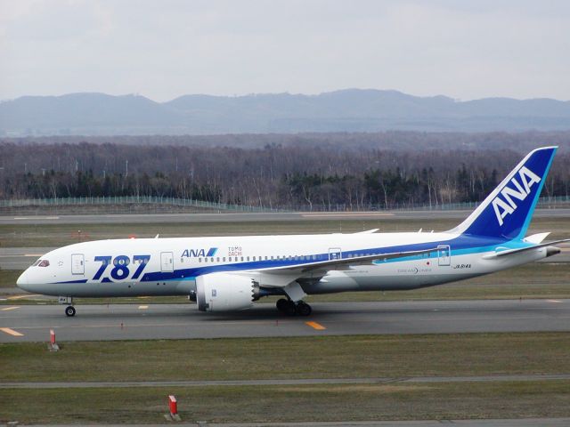 Boeing 787-8 (JA814A)