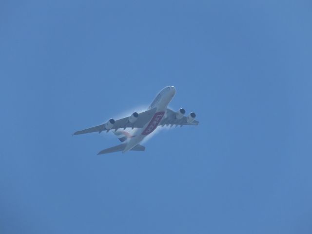 — — - Flight EK406 from melbourne near One Tree Hill on 16/12/2013