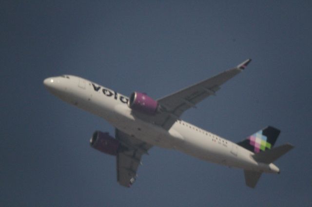Airbus A320 (XA-VRH) - DESPEGUE
