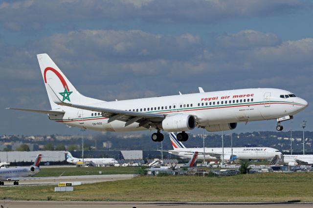 Boeing 737-700 (CN-ROS)