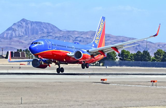 Boeing 737-700 (N735SA) - N735SA Southwest Airlines 1999 Boeing 737-7H4 C/N 27867<br><br>McCarran International Airport (KLAS)<br>Las Vegas, Nevada<br>TDelCoro<br>September 22, 2013