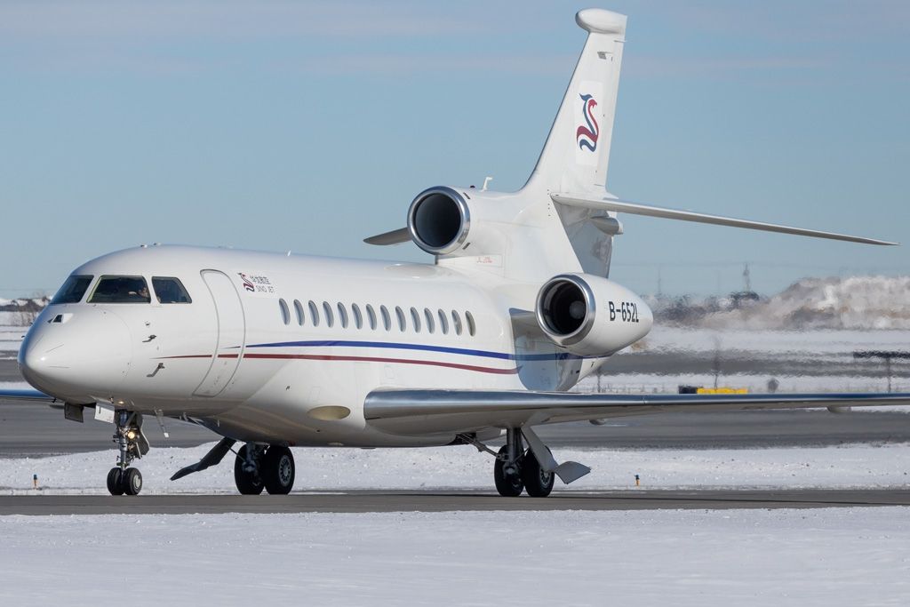 Dassault Falcon 7X (B-652L)