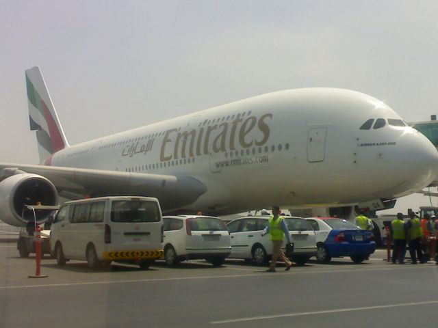 Airbus A380-800 (A6-EDA)