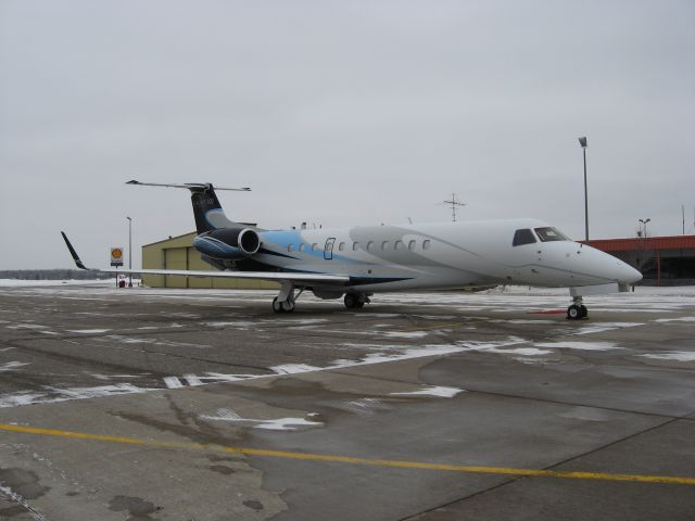 Embraer ERJ-135 (N515JT) - 3/4/11