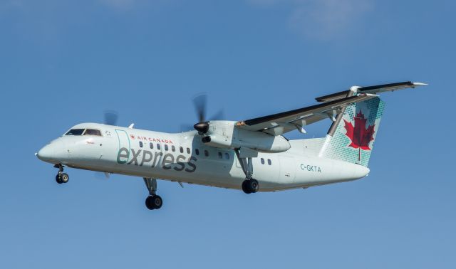 de Havilland Dash 8-100 (C-GKTA)