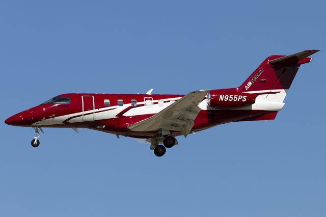 Pilatus PC-24 (N955PS)