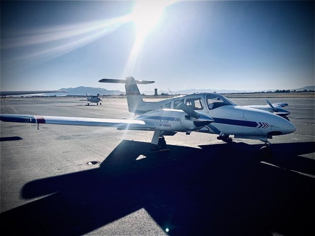 Piper PA-44 Seminole (N3808H)