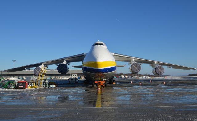 Antonov An-124 Ruslan (UR-82009)