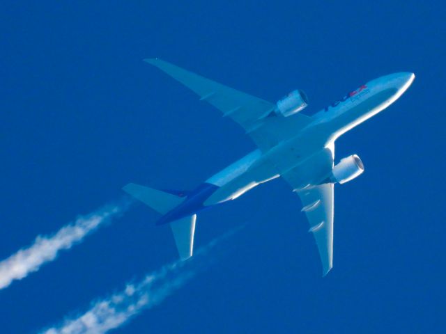 BOEING 777-200LR (N840FD) - FDX17br /MEM-SEAbr /11/18/21