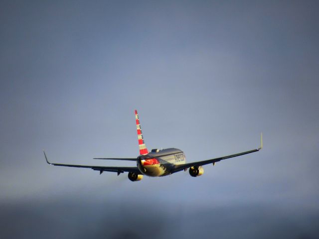 Boeing 737-800 — - American B737-800 departing John Wayne into the evening.