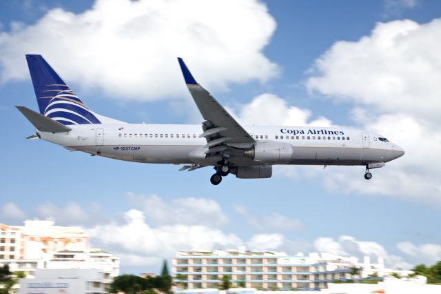 Boeing 737-800 (HP-1537CMP) - Copa Airlines 737-800 about to land in Sint Maarten - Jan 5, 2013