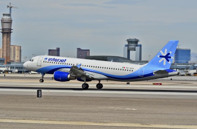 Airbus A320 (XA-ACO) - XA-ACO Interjet Airbus A320-214 (cn 1322)br /br /Las Vegas - McCarran International (LAS / KLAS)br /USA - Nevada, April 04, 2011br /Photo: Tomás Del Coro