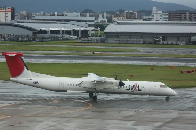 de Havilland Dash 8-400 (JA841C)