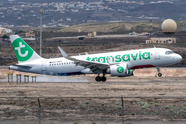 Airbus A320neo (F-GNEO)
