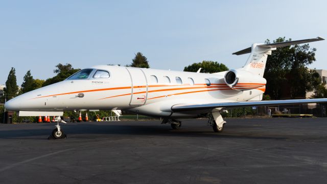 Embraer Phenom 300 (N236RP)