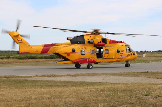 WESTLAND Merlin (14-9912) - RCAF.