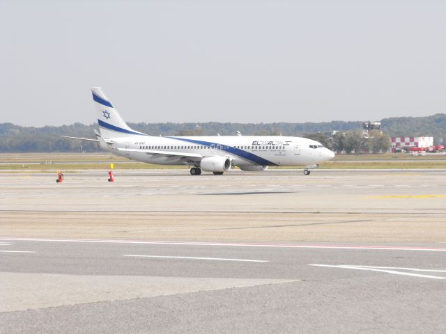 Boeing 737-800 (4X-EKF)