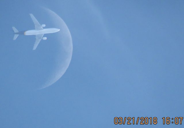 Airbus A300F4-600 (N136UP)