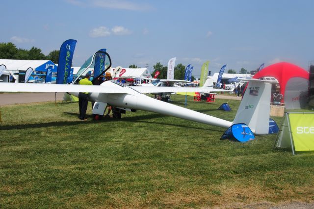 STEMME TG-11 (N137VT)