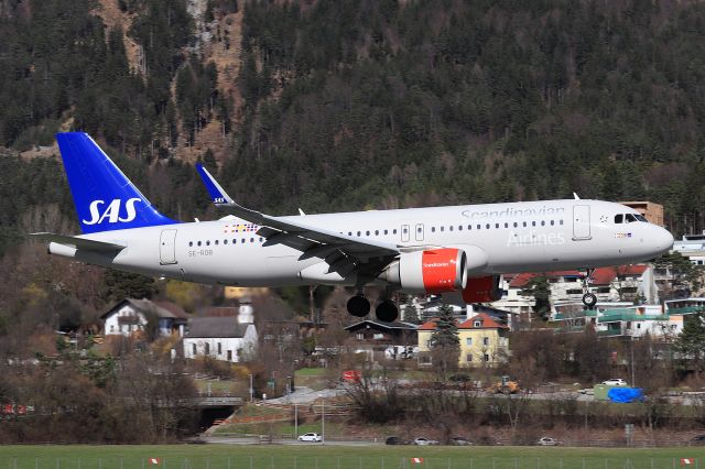 Airbus A320neo (SE-ROB)