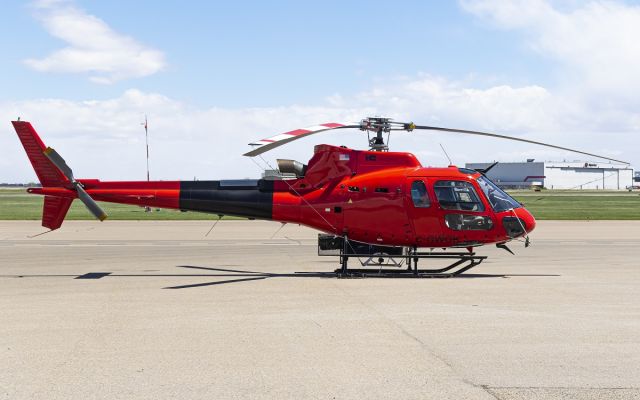 Eurocopter AS-350 AStar (C-GWGK)
