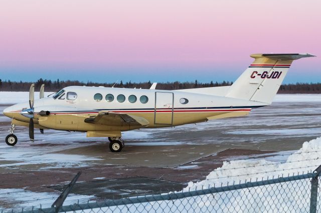 Beechcraft Super King Air 200 (C-GJDI)