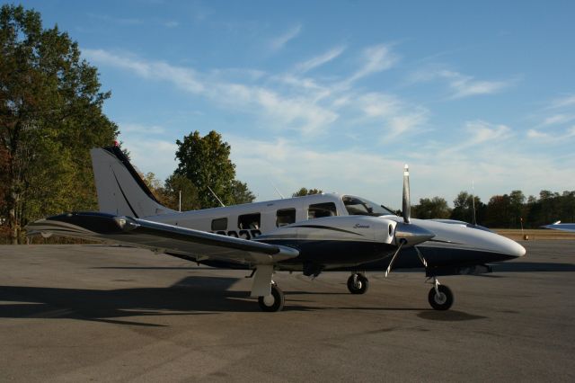 Piper Seneca (N9223R)