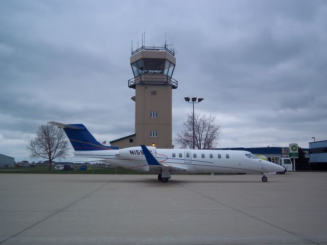 Learjet 45 (N159EC)