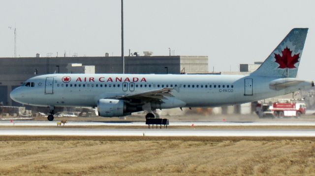 Airbus A320 (C-FKCO)