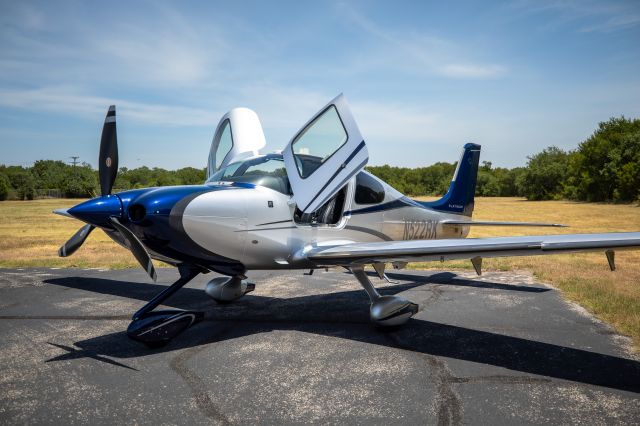 Cirrus SR22 Turbo (N522RK)