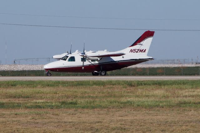 Mitsubishi MU-2 (N52MA)
