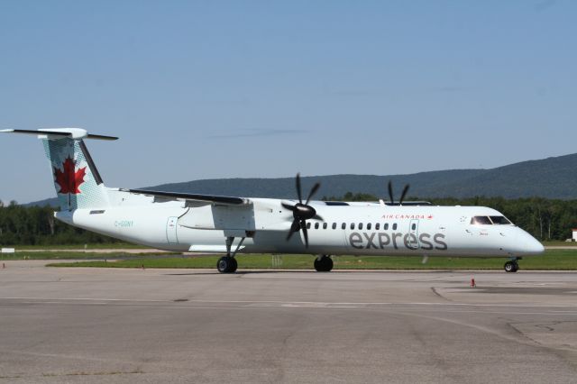 de Havilland Dash 8-400 (C-GGNY)