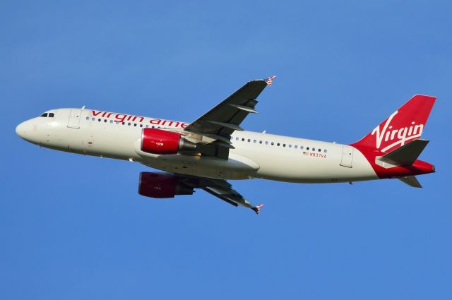 Airbus A320 (N837VA) - Virgin America - A320 - N837VA - Departing KDFW 06/29/2013