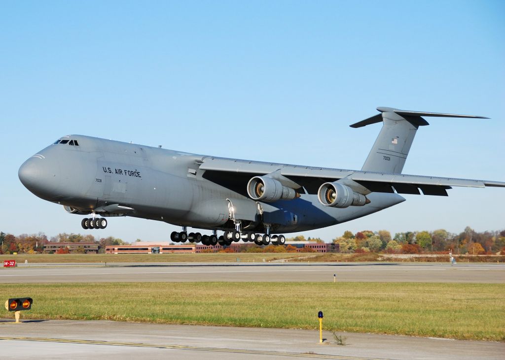 Lockheed C-5 Galaxy — - Check out those nose gear doors.