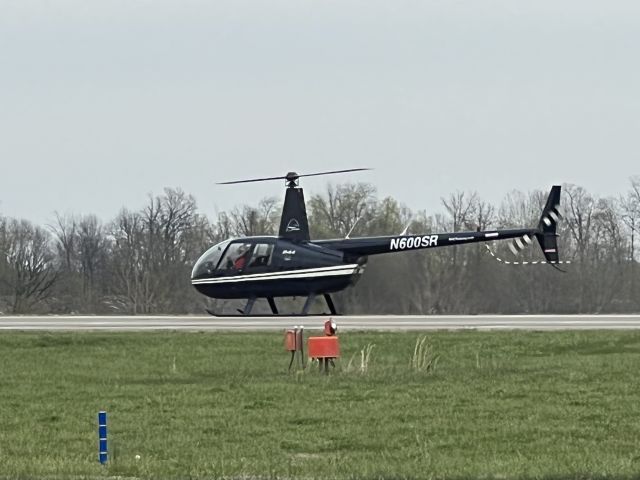 Robinson R-44 (N600SR) - 2000 Robinson R-44 