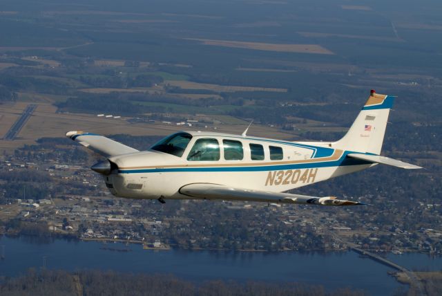 Beechcraft Bonanza (36) (N3204H)