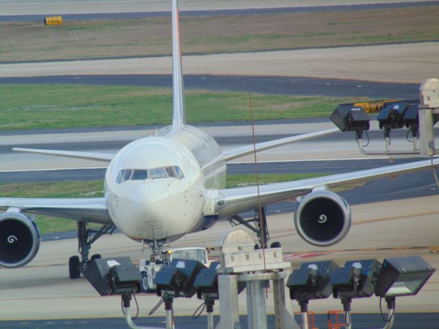 Boeing 737-900 (N820DN) - Beautiful new Delta 737-900  