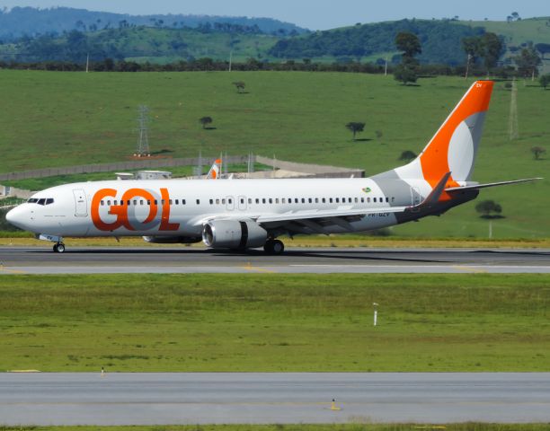 Boeing 737-800 (PR-GZV)