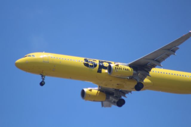 Airbus A320 (N659NK) - APROCH KLAX